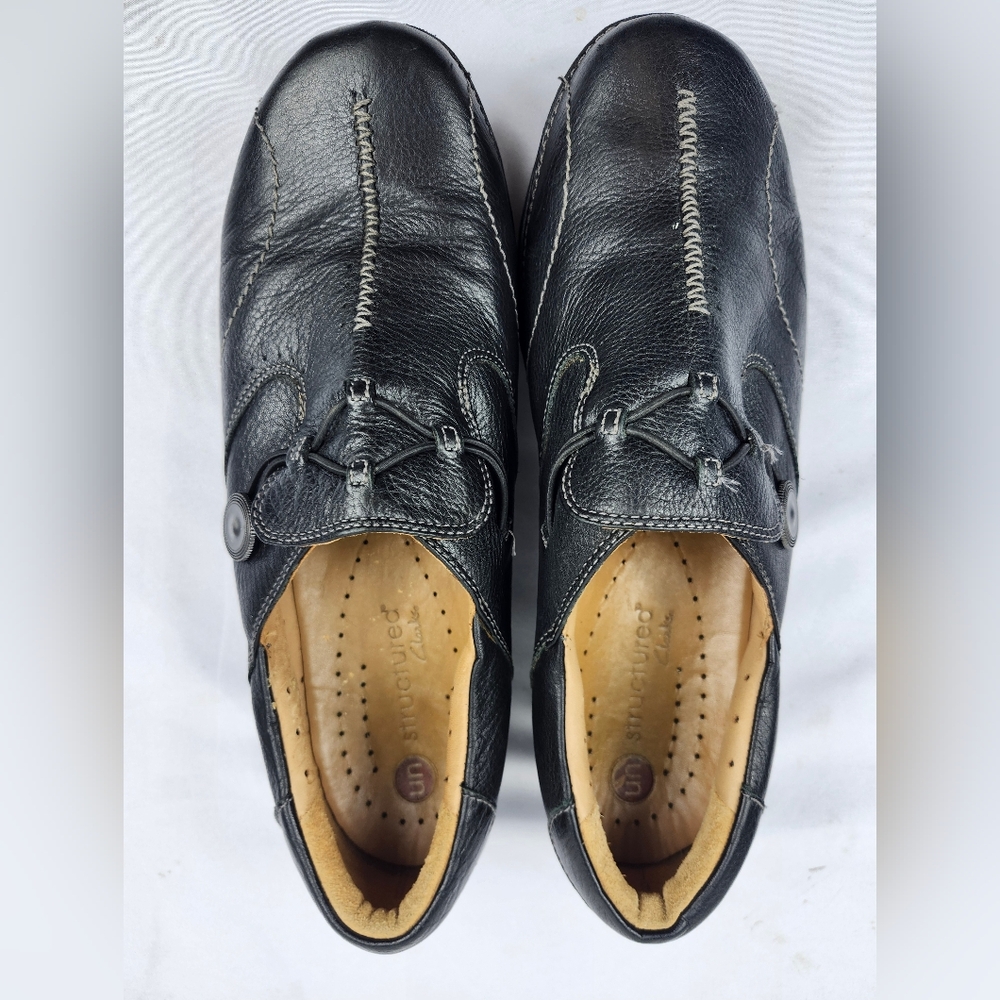 Clarks Unstructured Womens 11 W Black Leather Loafers Flats Casual Button Shoes - Picture 6 of 9